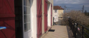 F2 accueillant de 54 m² refait à neuf